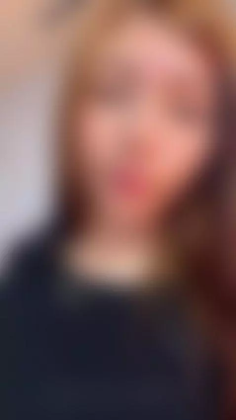 https://www.camsoda.com/es/hada-blue    Desire makes me want... by hada-blue