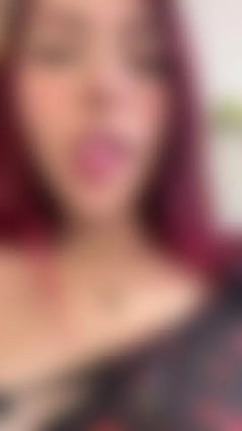 https://www.camsoda.com/hada-blue?id=hada-blue by hada-blue