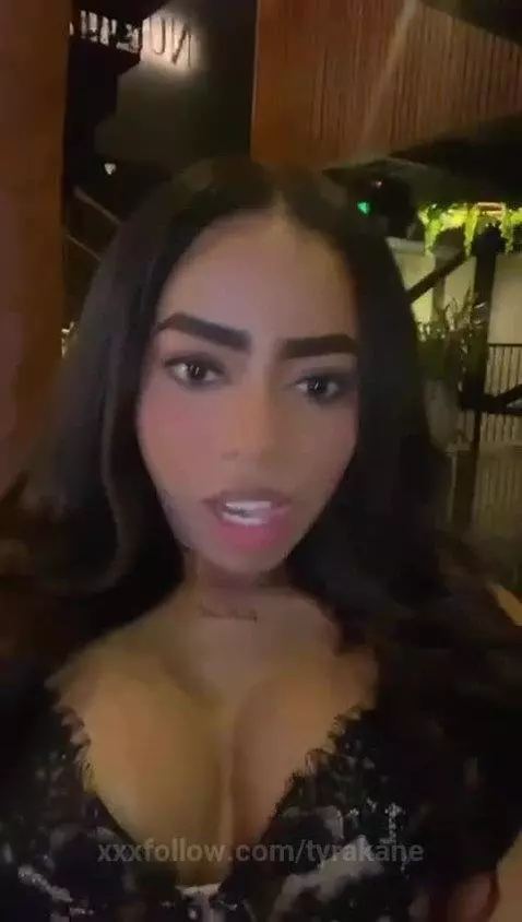 ✨👑😏 by tyrakane