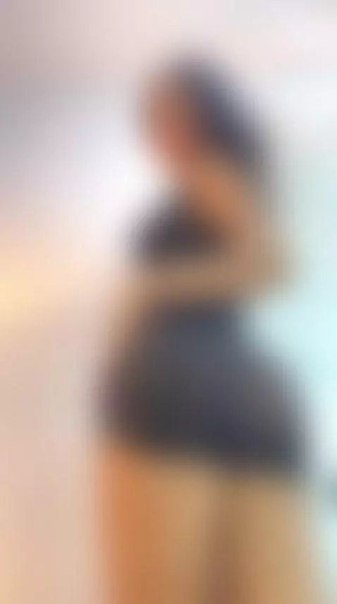 a little movement by tyrakane