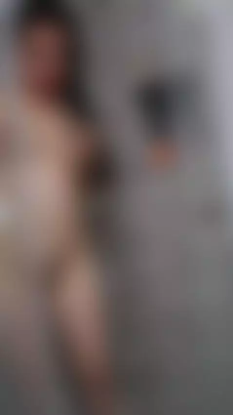 body very wet by aliceblackx1