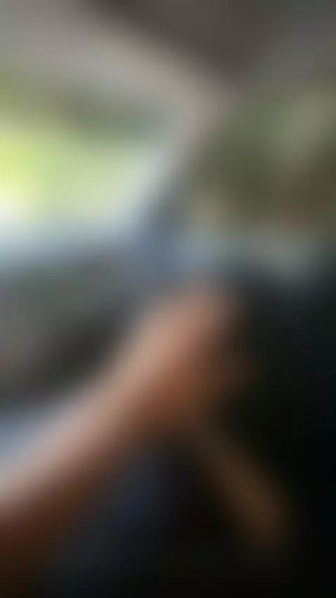 would u get head while driving from me😫? by emme25521