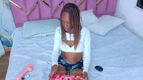 I  bet u wanna undress me now 😉 by chocolatekinkymilf