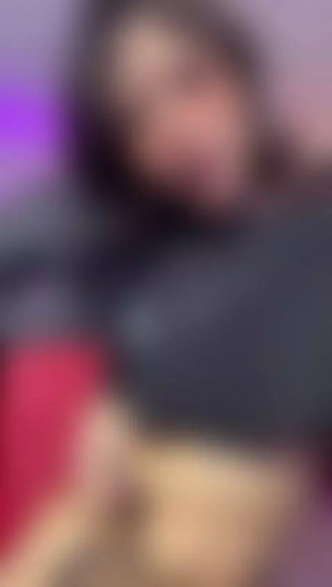 ✨ I'm online now, guys... This Thursday you'll find me in my... by violet-lawrence