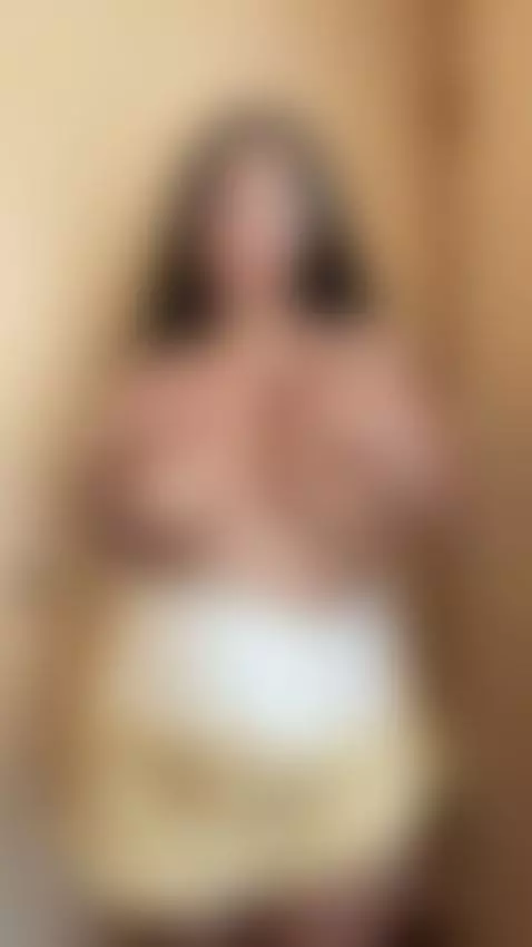 can I bounce for you babe? 🥵 by pandoramaie