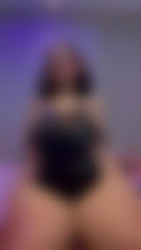 Soft, thick, and delicious in every angle 🍯💋 by rosewinter