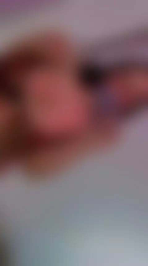 She’s soft, thick, and waiting for your eyes on her live sho... by rosewinter