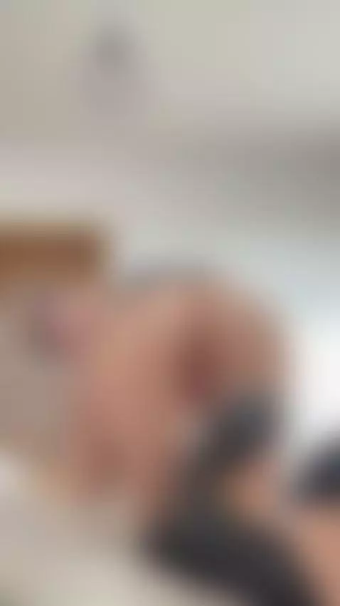 All I can think about is how you taste by lauralense