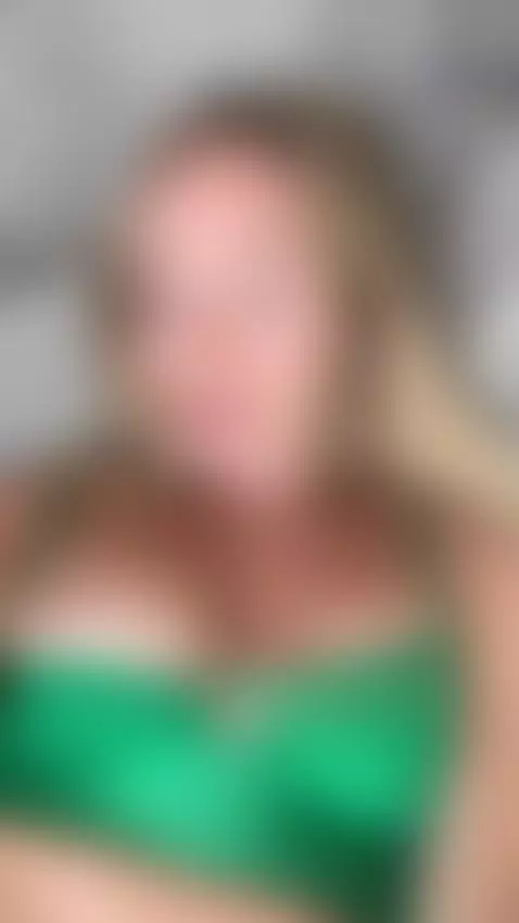 blondegirl, blondemilf, petitegirl by iraqueen