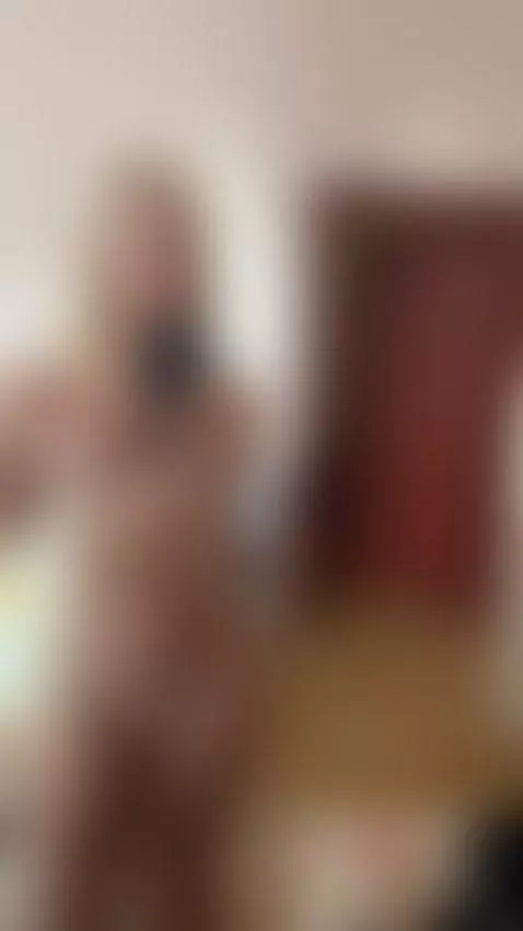 perfectbody, blonde, milf by iraqueen