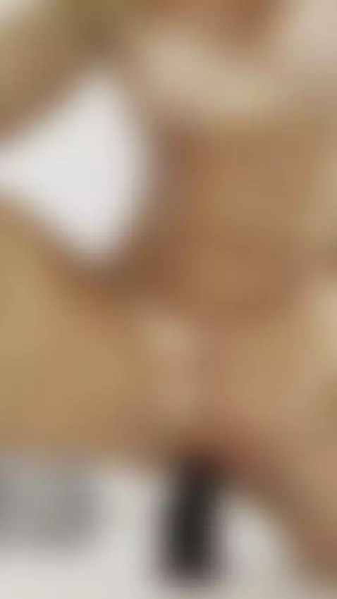 boobies, pawg, milf by iraqueen