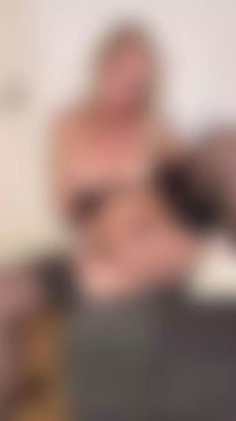 hotwife, nsfw, amateur by iraqueen