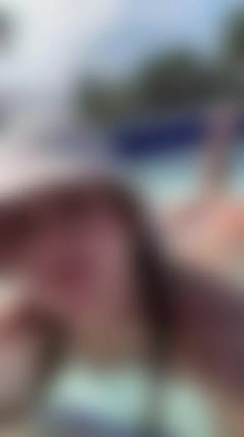 I'll wait for you here so you can make love to me in the poo... by scarletbenz