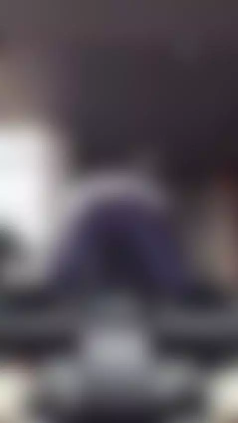 Sweating while I get hard my ass 🥵 by youredtemptation