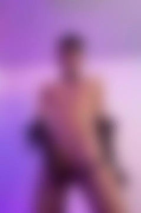 ven y jugamos un poco tu y yo... te espero 😼💦 by masonrothwell