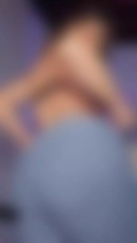 Mmm, so hot that I want you to play with my ass! by heidyjohns1