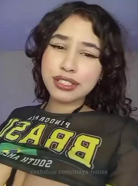 El angulo incorrecto! by maya-house