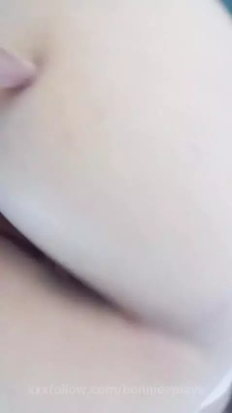 Before leaving, fuck me by bonnieeplays