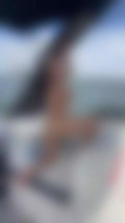 come have fun with me on the boat lets ride by minamariechina