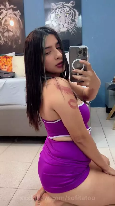 You’ve only seen the surface... subscribe. / Solo viste la s... by sofitatoo