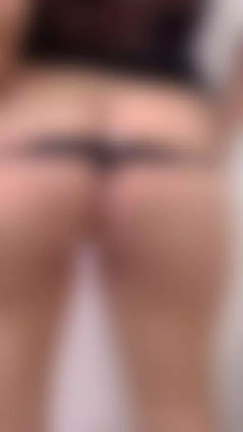 A little wild... a little sweet... follow me. / Un poco salv... by sofitatoo