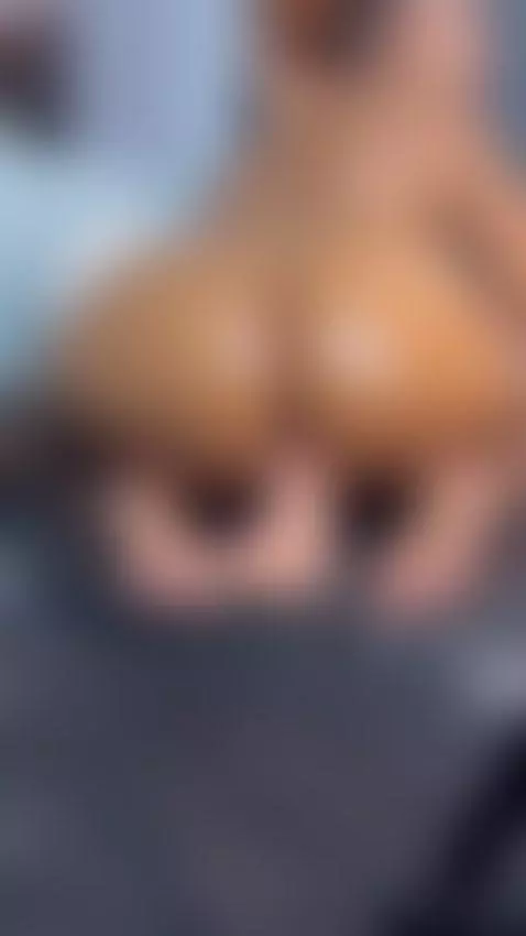 🔥🍑Crazy ass Guys Follow me here 🔥🍑 by yiseth02