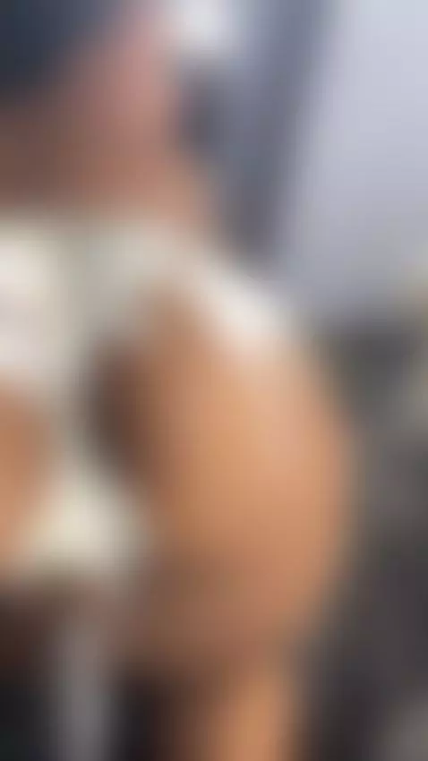 Spilling all my milk for you 💦😈 by yiseth02