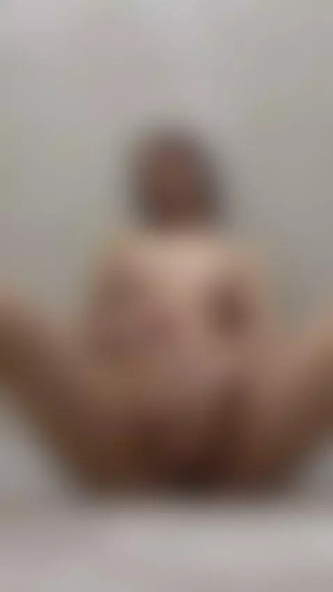 I want to feel your fingers in my pussy by katykitten