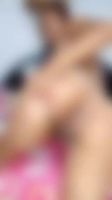 I know you'd love to have me like this 😏 by dayrojas23