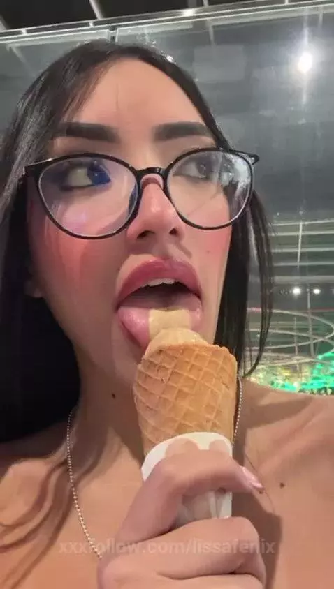 I'd like to lick... other things... kinda of meaty. by lissafenix