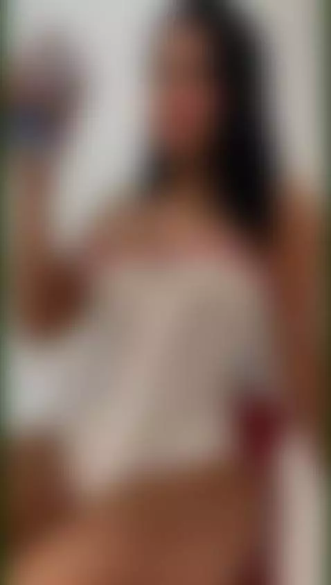 Thick and heavy nectar. by renatablack