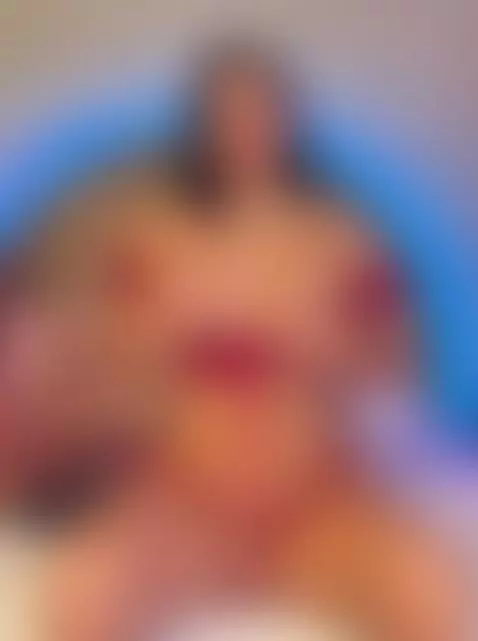 https://www.camsoda.com/es/renataa-black by renatablack