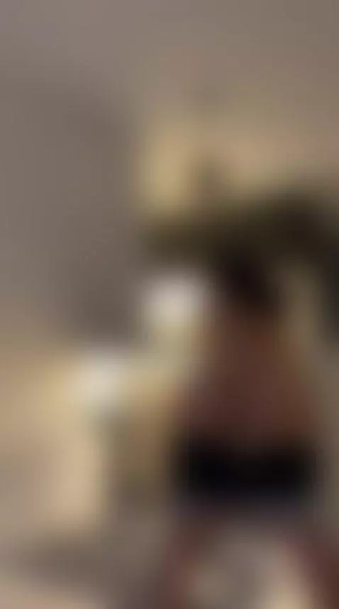 Don't let my neighbors see me by nikavelvet