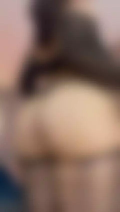 legs, bigass, teen18+ by nikavelvet