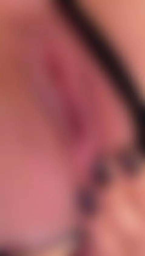 I want to squeeze your cock with my pussy by nikavelvet