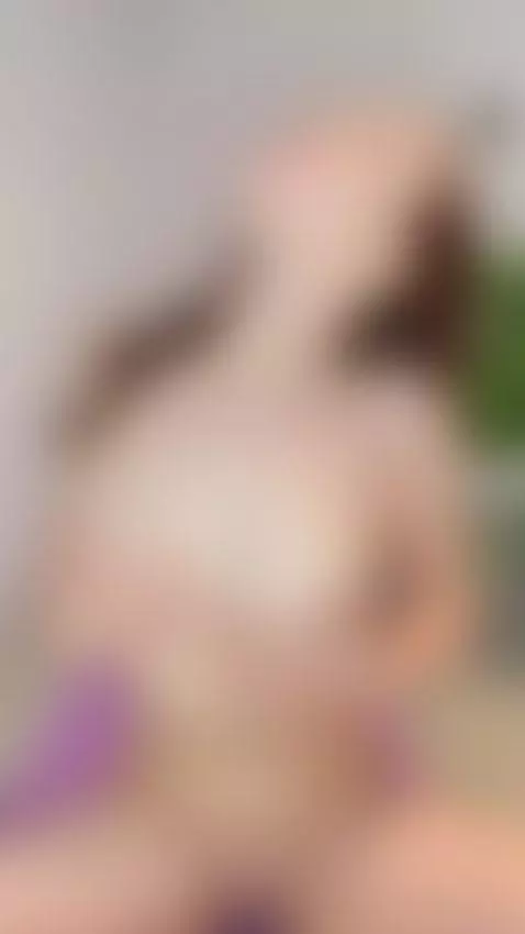 I’m so horny, would you fuck my young body by virginlily