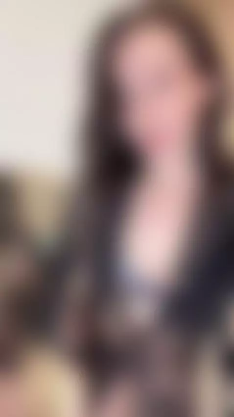 I need a man who loves to eat pussy for breakfast by virginlily