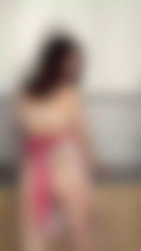 A little sweetness, a little spice 🌸💋 that’s my gift for you by virginlily