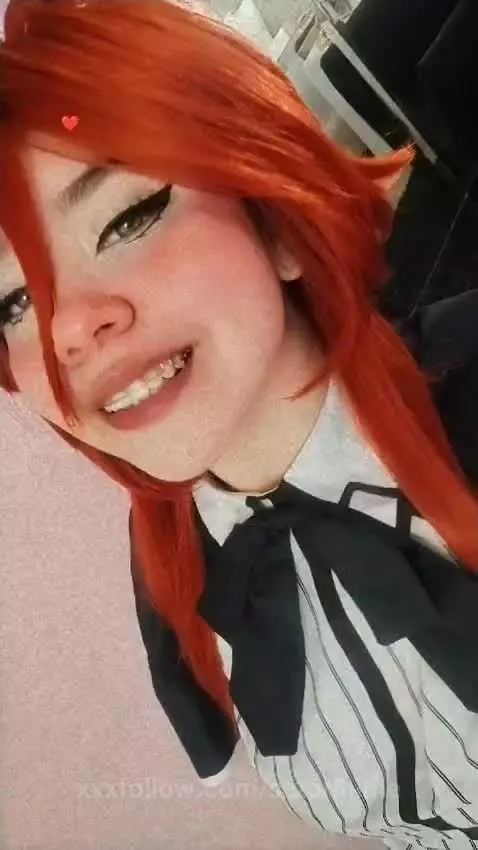 A very lovely girl, so out of a fairy tale by satorihime