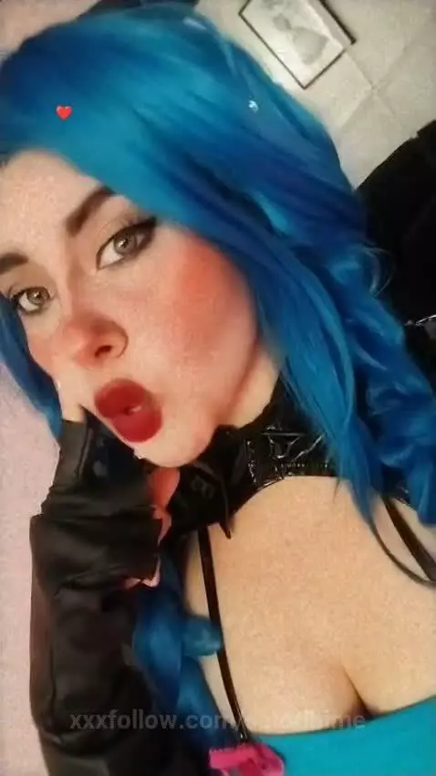 JINX  here.....They call me crazy, I call me fun ...Pow-Pow’... by satorihime