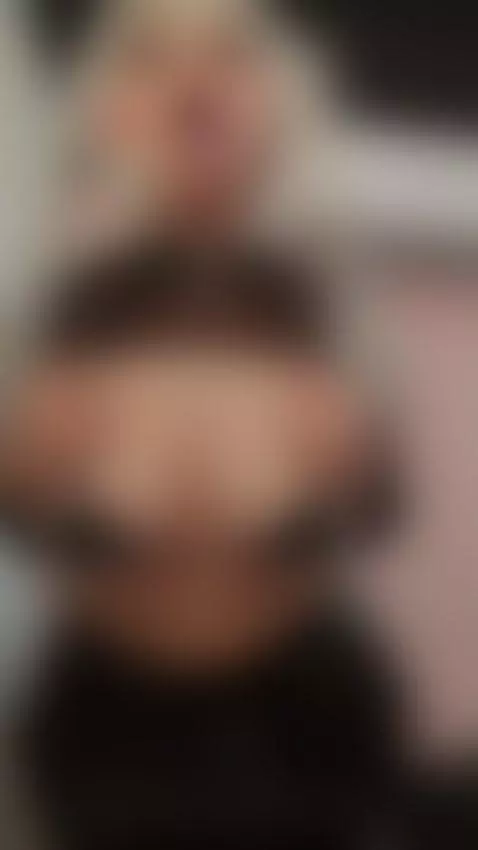 I am your demon disguised as a wrist ...ready to devour you ... by satorihime