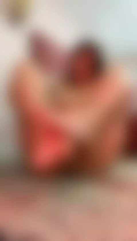 Pussy , feet and tits by juliaspencer69