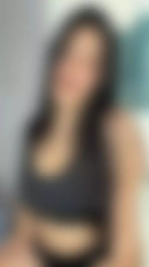 A sweet voice, a mischievous mind by juliaspencer69