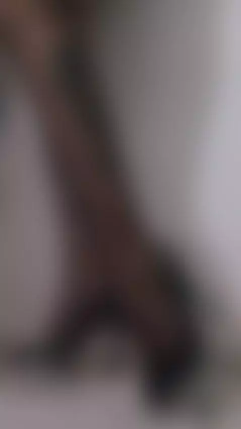 Come to Fansly to enjoy this first fetish of the month!👠🤫 by toxickitsune