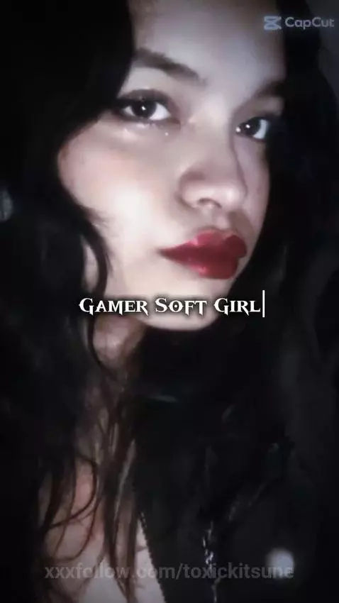 5th fetish of the month: Softcore gamer girl. Wanna play PvP... by toxickitsune