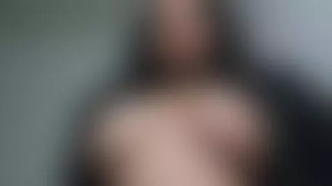 Am I cute to you? Would you play with me until dawn? 🕹️🤫 by toxickitsune