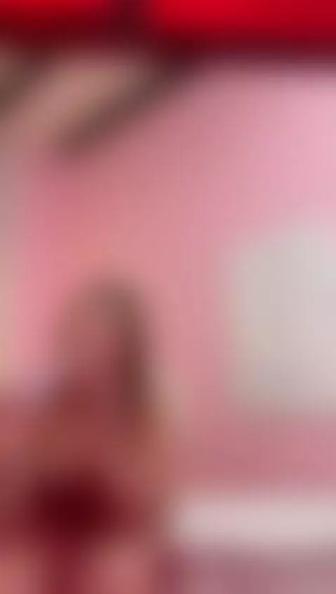 When attraction turns into a game with no way out. by gabithompson