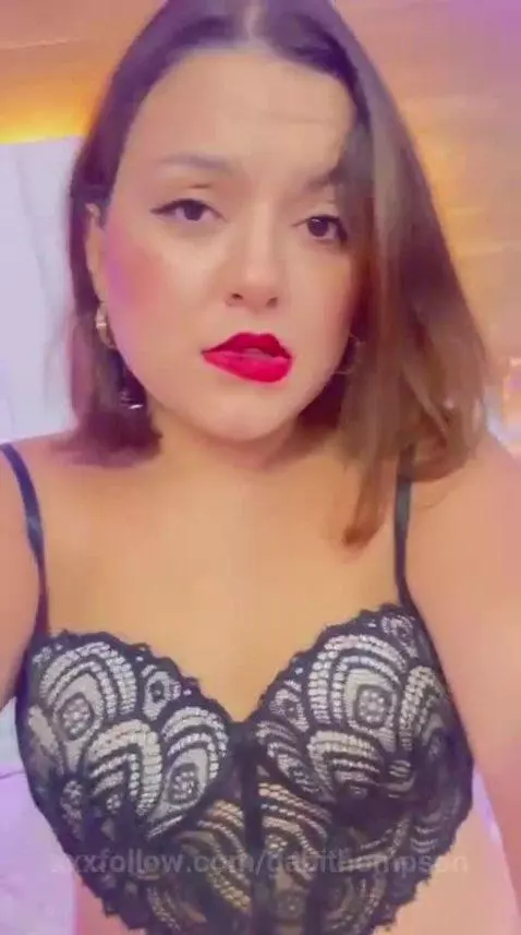 .... by gabithompson