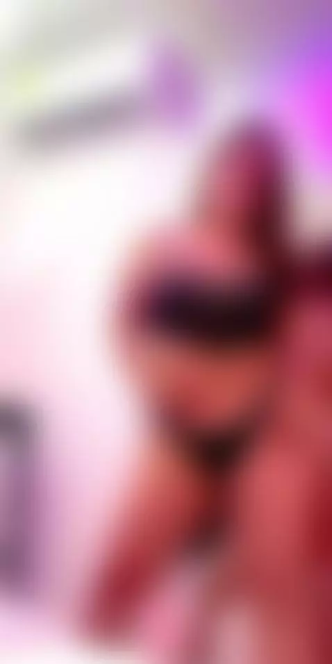 .... by gabithompson