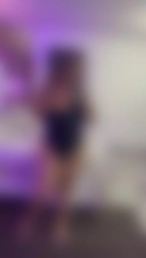 hot, latina, play by gabithompson